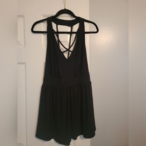 EUC STRAPPY V-NECK TANK TOP (D1-3)